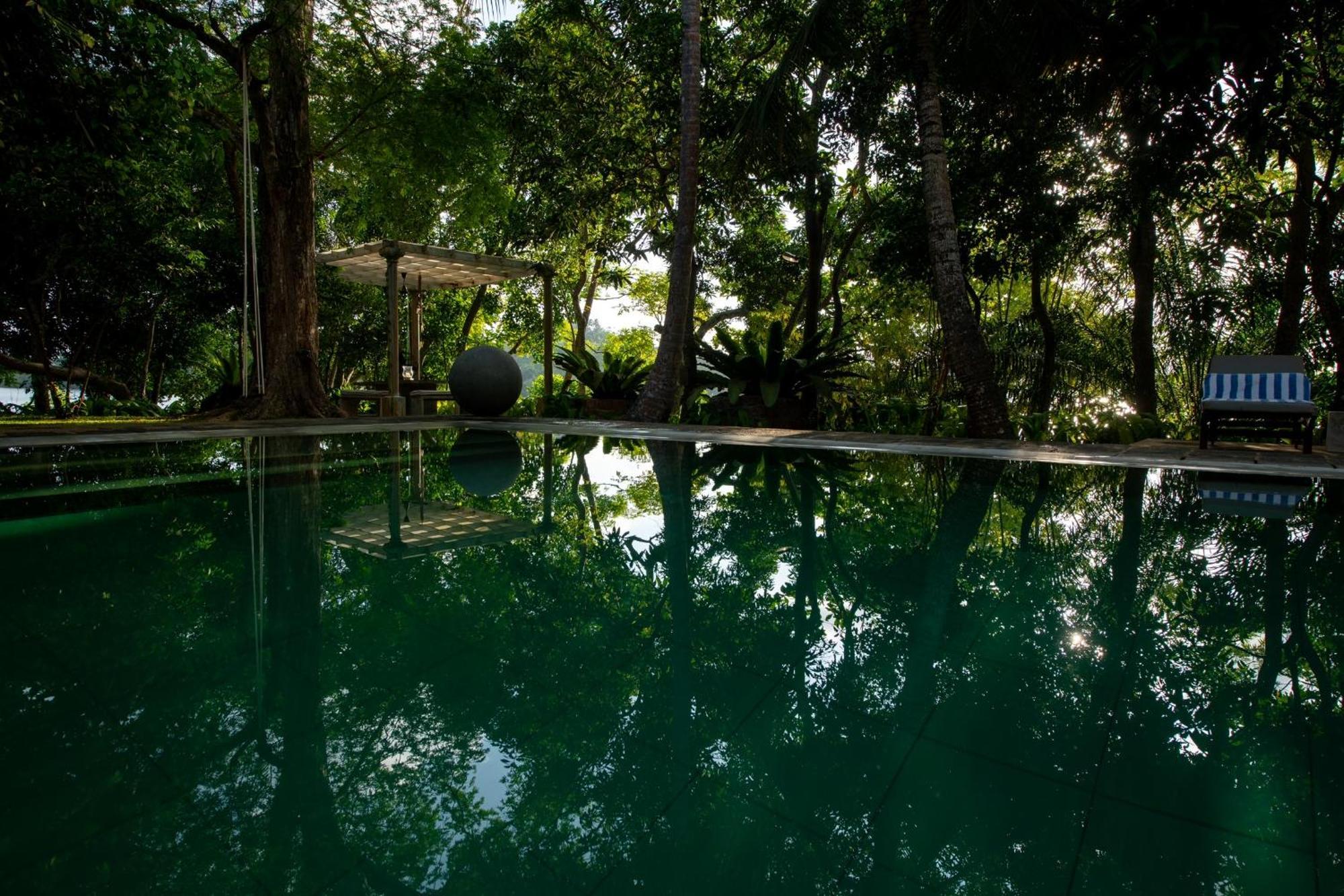 Mo River House Luxury Villa Hikkaduwa Extérieur photo