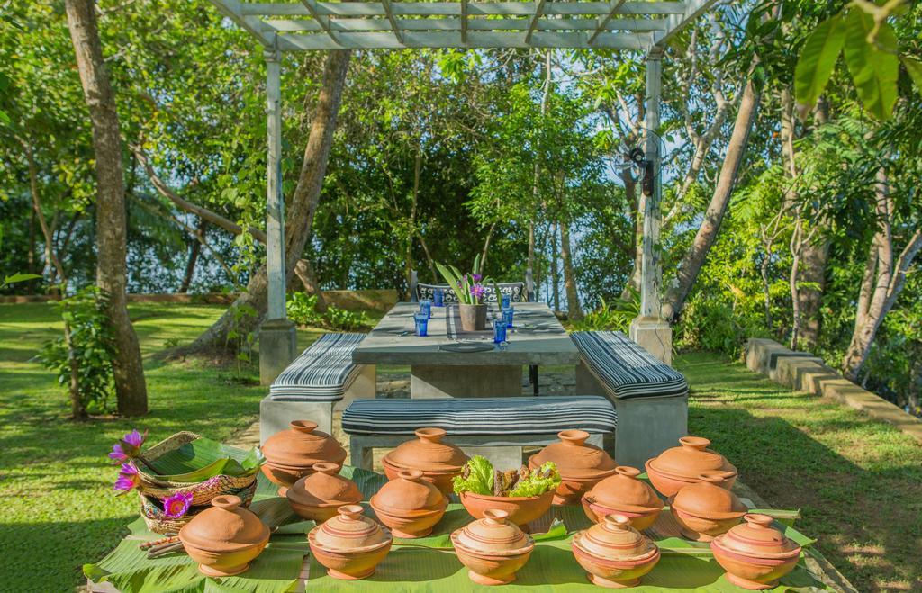 Mo River House Luxury Villa Hikkaduwa Extérieur photo